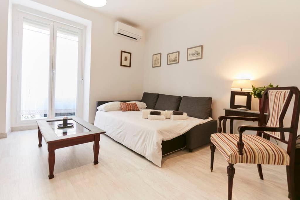 Original Y Coqueto Apartamento Junto A Plaza Mayor Apartment Madrid Exterior photo